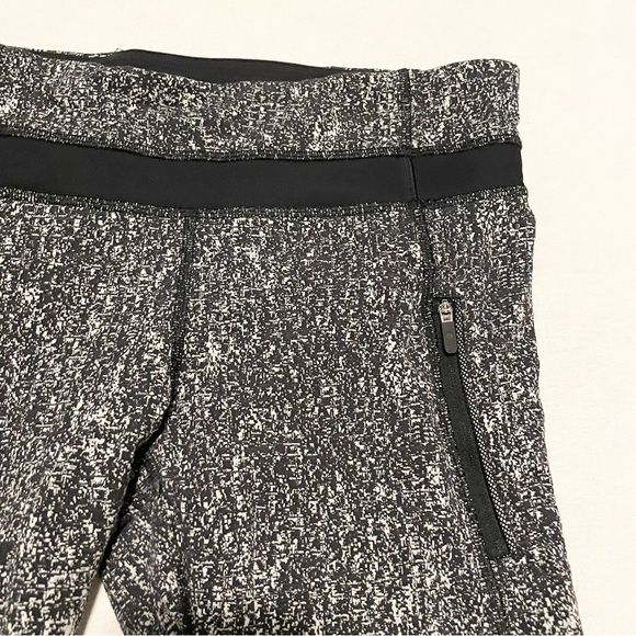 Lululemon Inspire Tight II Power Luxtreme Suited Jacquard Black White Size 6 - Picture 3 of 16